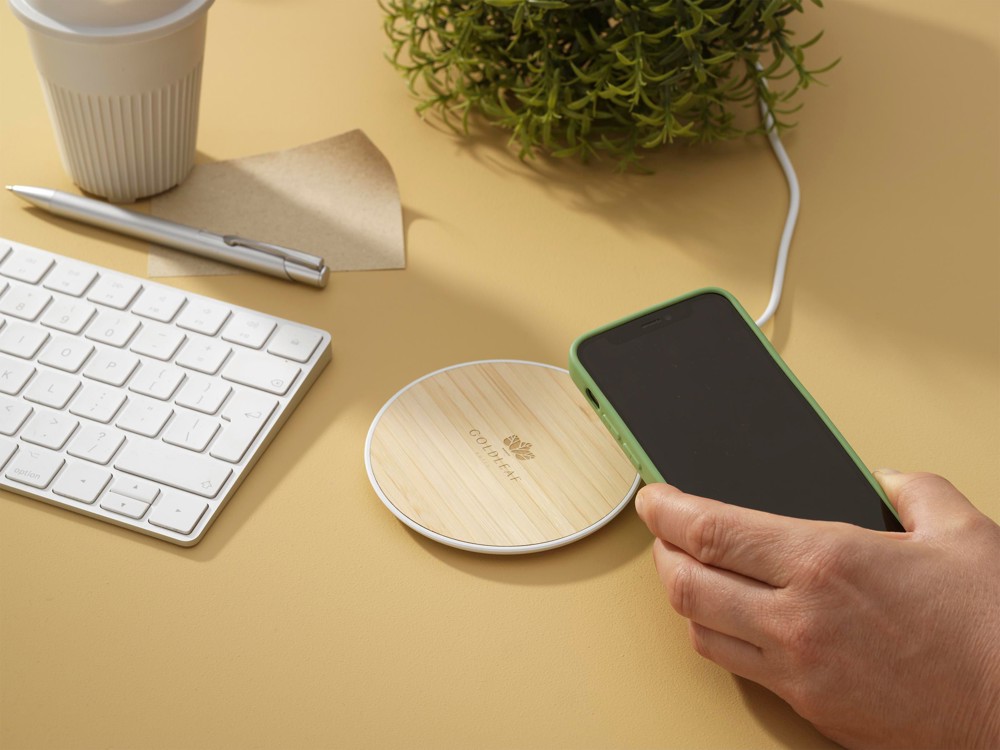 Bamboo 15W Wireless Fast Charger Schnelladegerät