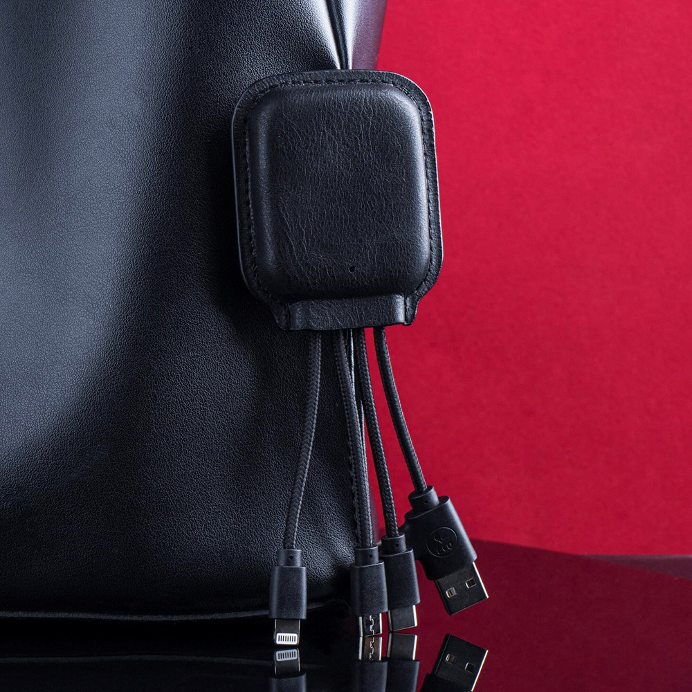 4001 | Xoopar Iné Gamma NFC Powerbank with Charging cables 3000mAh 